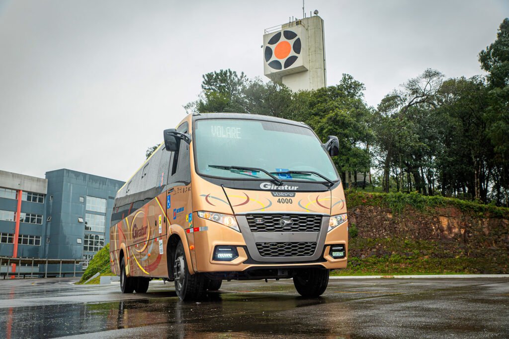 Giratur renova frota com veículo Fly 10 da série Volare 25 Anos 4 02072024 Volare Giratur Operadora 1 Secco