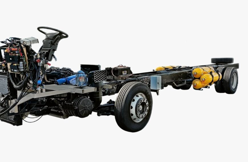 Iveco entrega 20 ônibus a gás natural para empresa da Argentina