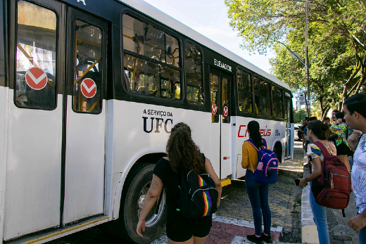 UFC amplia operação de ônibus Intercampi no interior do Ceará 7 ft 240716 transporte gr