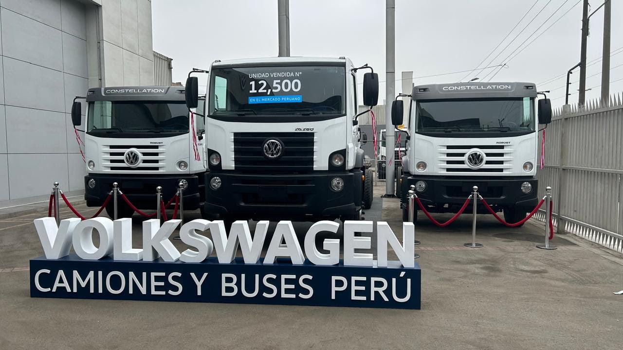 Volkswagen alcança marco de 12.500 caminhões e ônibus em circulação no Peru