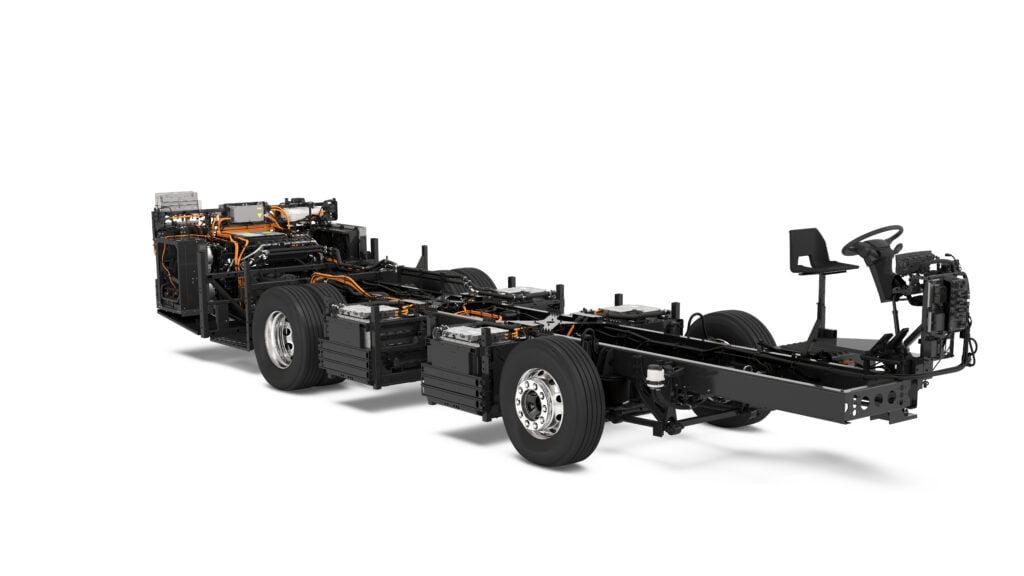 Volvo lança novos modelos de ônibus elétricos e inovações em segurança na Lat.Bus 2024 3 Volvo lança novos modelos de ônibus elétricos e inovações em segurança na Lat.Bus 2024