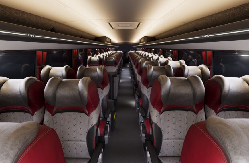 Busscar lança novo ônibus Panorâmico DD na família NB1