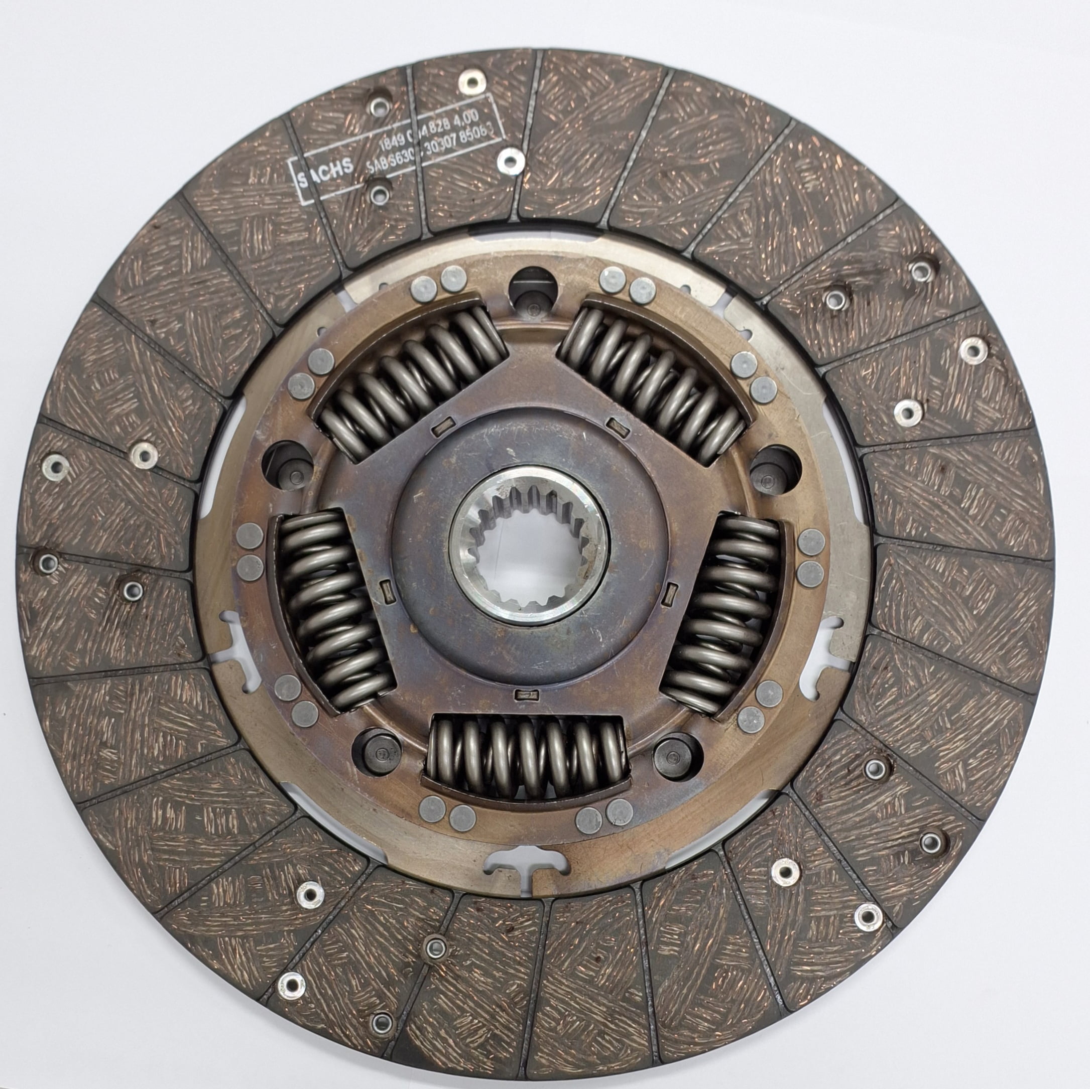 ZF Aftermarket lança novos jogos de reparo e disco de embreagem no mercado