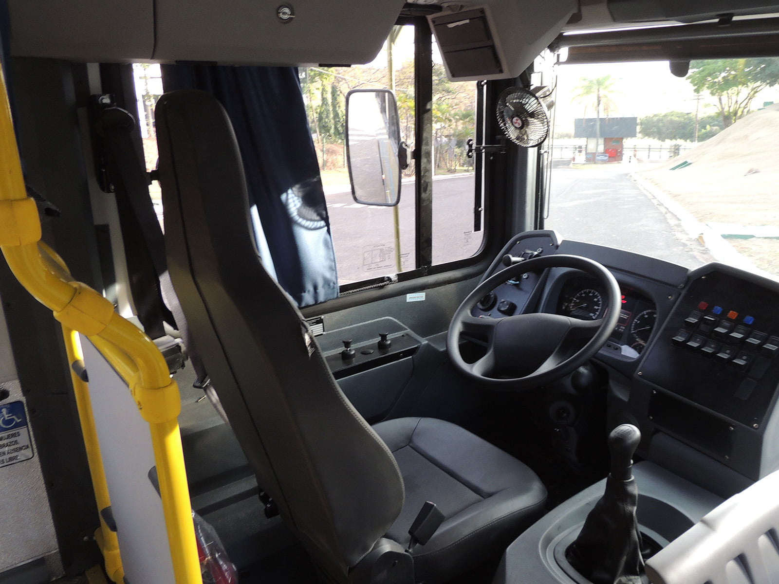 Caio renova frota de empresa de El Salvador com oito ônibus zero quilômetro