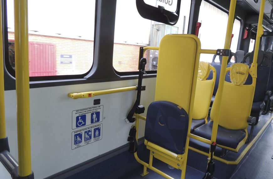 Justiça de São Paulo mantém indenização a cadeirante impedido de embarcar em ônibus