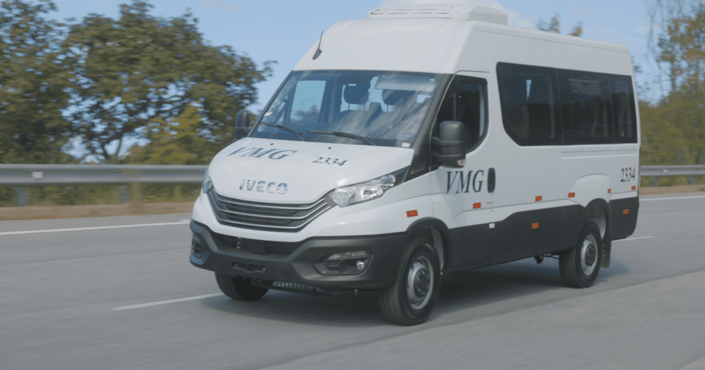Iveco e Viação Minas Gerais fortalecem parceria com foco em eficiência e sustentabilidade 3 VMG 10