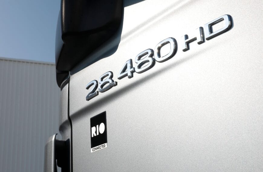 Volkswagen lança versões mais robustas de caminhões extrapesados para o mercado em 2025