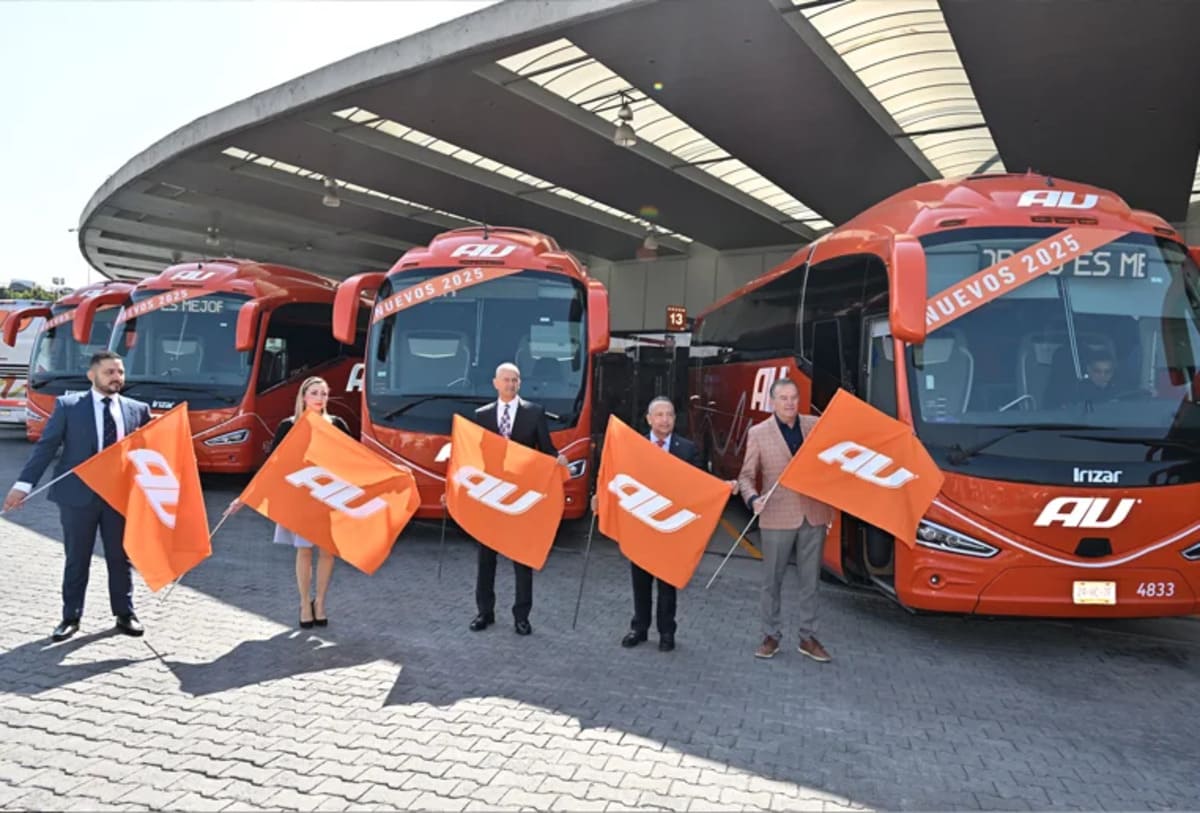 Autobuses Unidos apresenta nova frota de ônibus no México