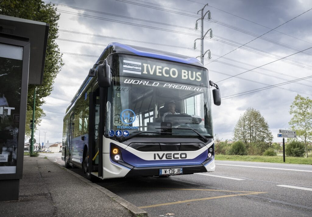 Iveco destaca soluções de mobilidade elétricas e de hidrogênio em exposição na França 2 Iveco destaca soluções de mobilidade elétricas e de hidrogênio em exposição na França