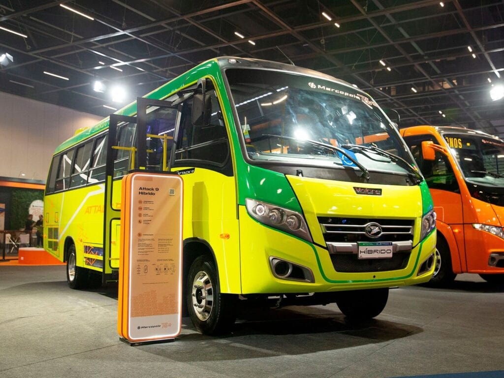 Marcopolo apresenta suas soluções para descarbonização do transporte no Congresso SAE BRASIL 2024 6 Marcopolo apresenta suas soluções para descarbonização do transporte no Congresso SAE BRASIL 2024