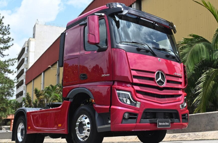Mercedes-Benz lança o Actros Evolution