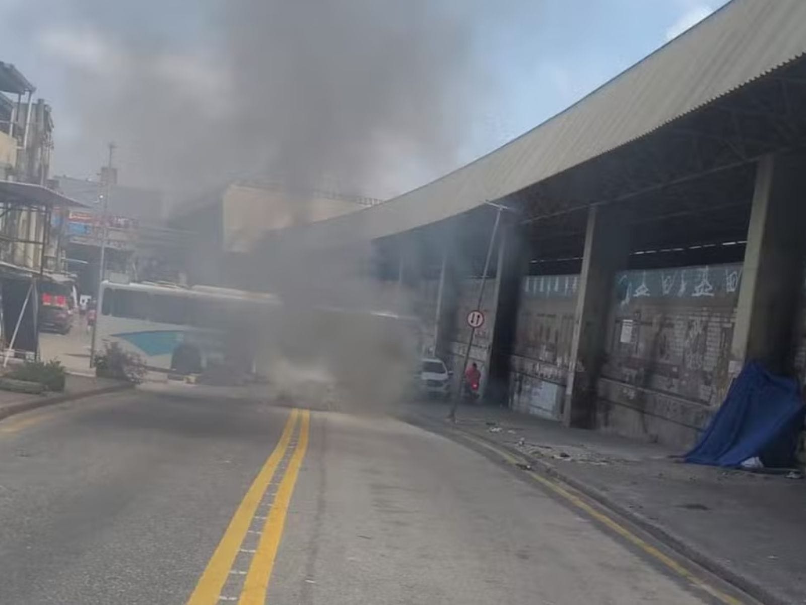 Rio de Janeiro tem mais um dia com ônibus sequestrados por bandidos