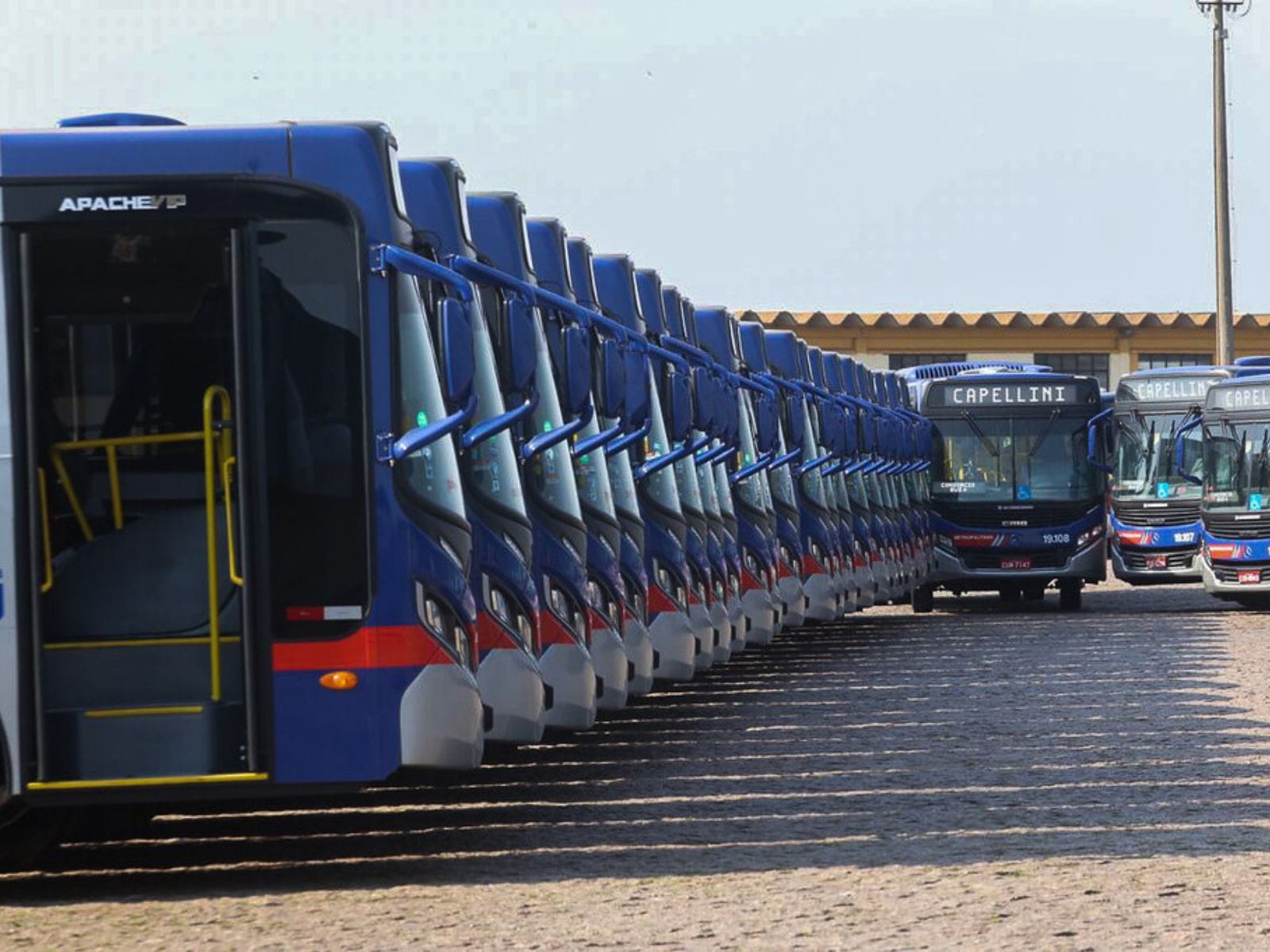 STF dobra alíquota da contribuição sobre receita bruta para empresas de transporte
