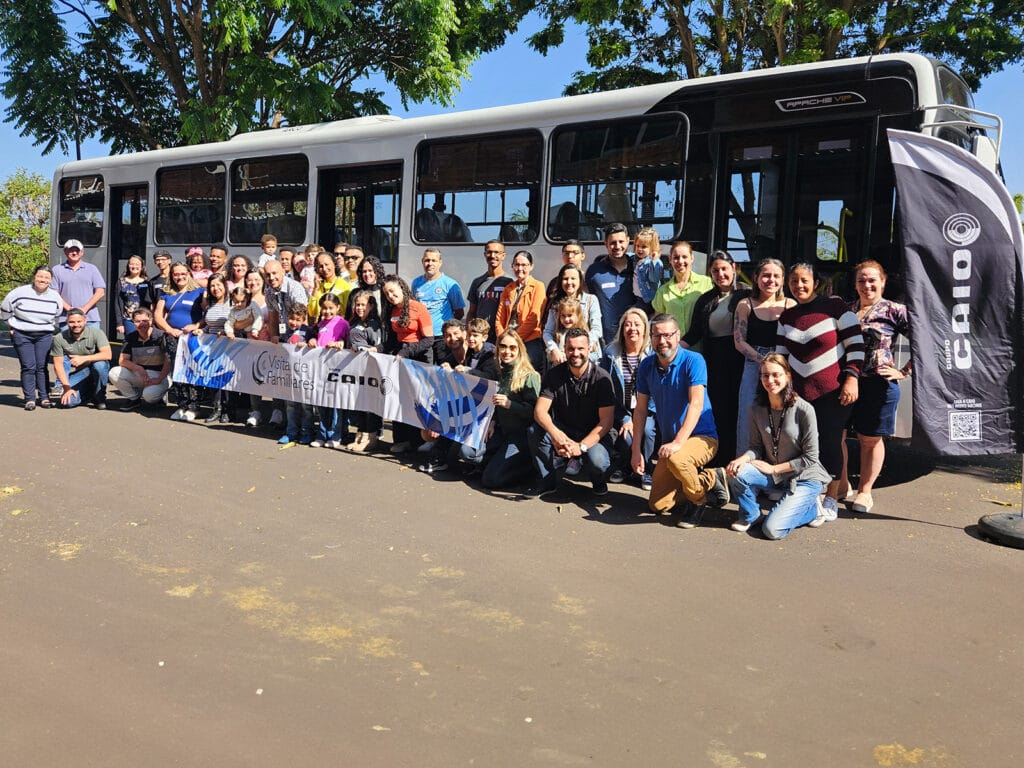 Caio Induscar promove visita de familiares dos colaboradores em seu complexo industrial 2 Visita de familiares Complexo e Copperbus 1