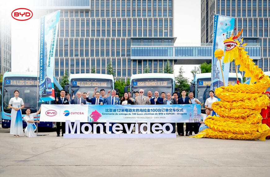 BYD entrega 100 ônibus elétricos para maior empresa do Uruguai