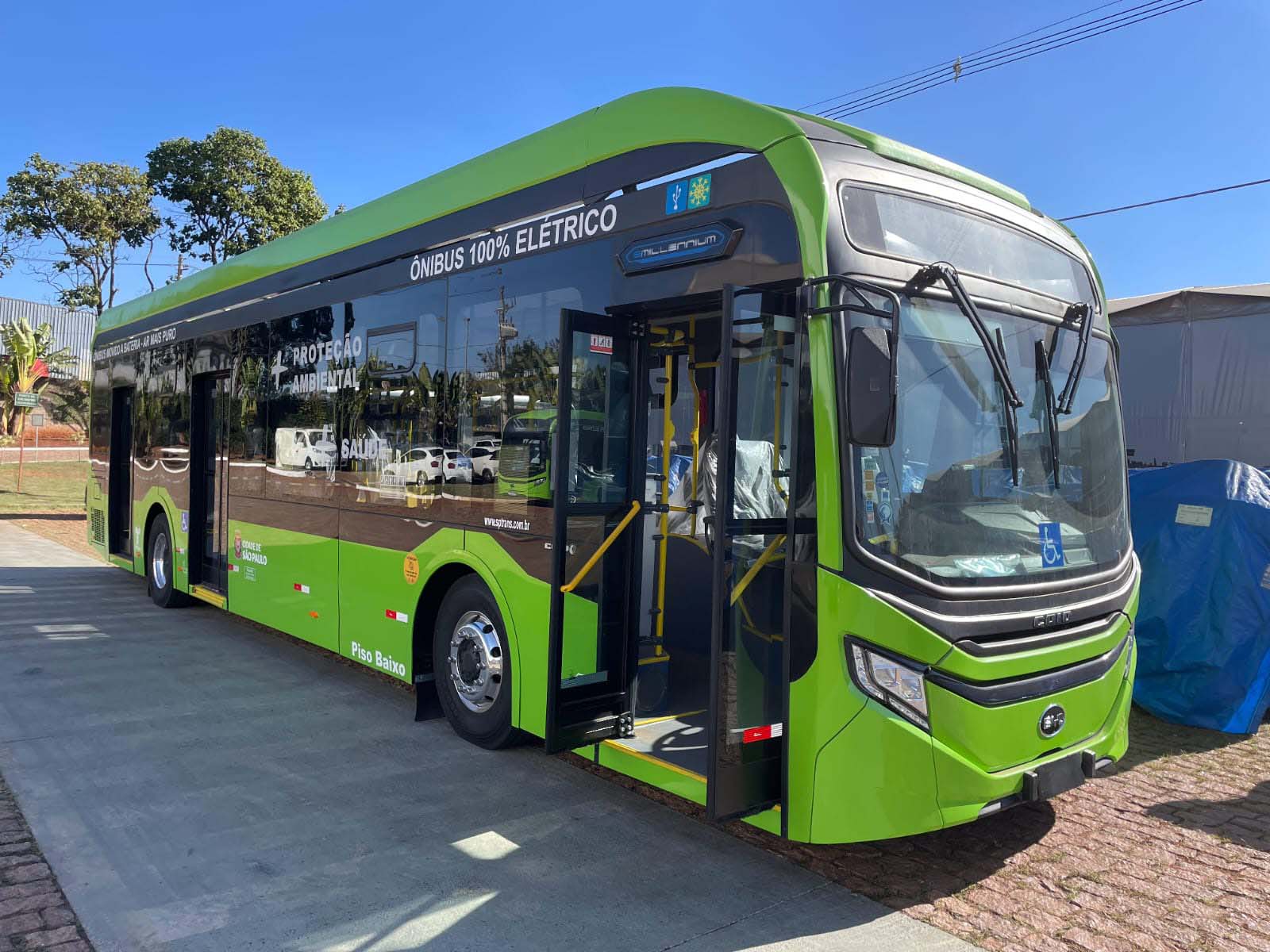 Zona Leste de São Paulo recebe novos ônibus 100% elétricos da BYD