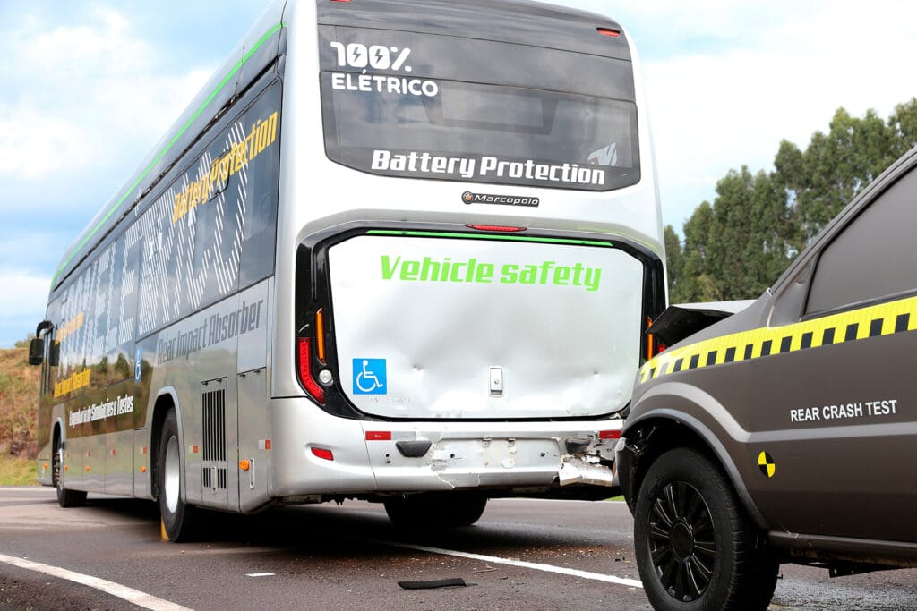 Marcopolo recebe Menção Honrosa da SAE Brasil por inovação em segurança de ônibus elétricos 5 Marcopolo recebe Menção Honrosa da SAE Brasil por inovação em segurança de ônibus elétricos
