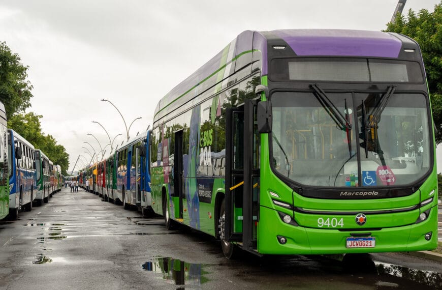 Porto Alegre moderniza transporte público com 137 novos ônibus