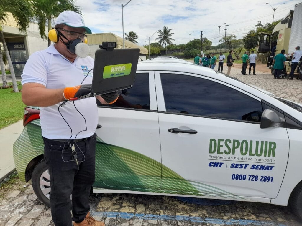 FETRONOR realiza ações técnicas do Despoluir em empresas de transporte no Grande Recife 2 FETRONOR faz balanço do programa DESPOLUIR em 2024