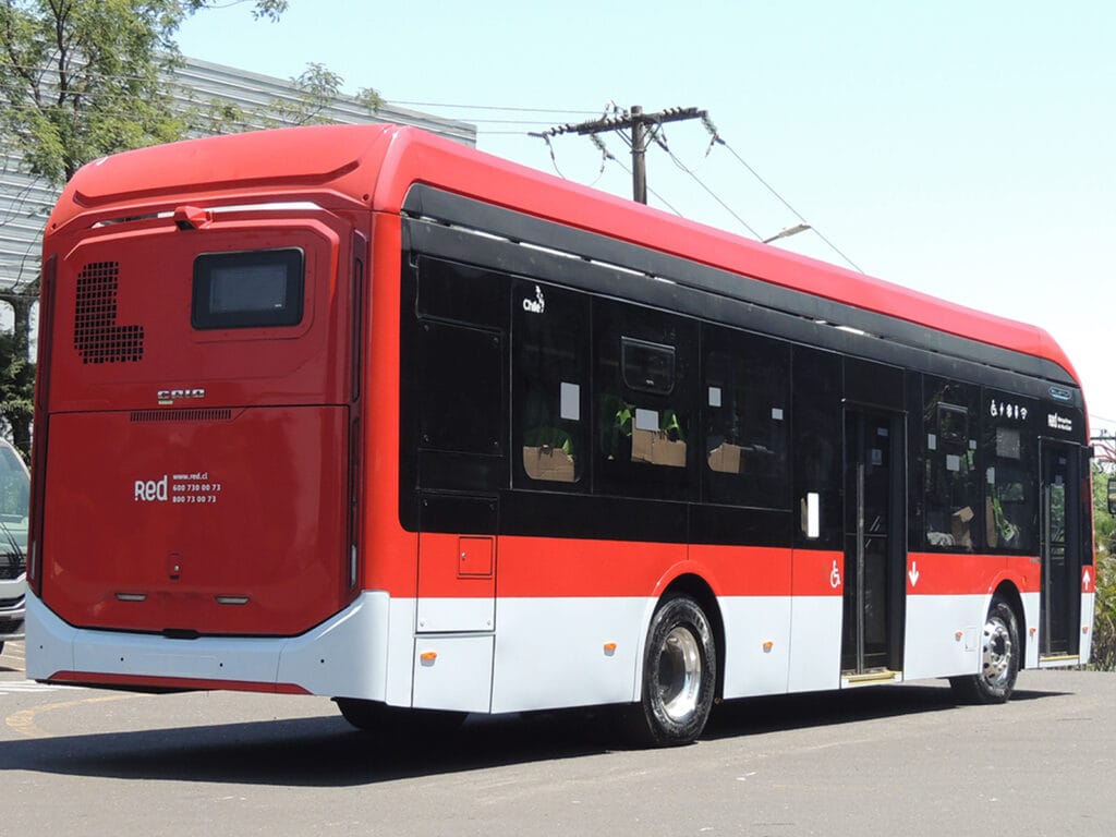 Mercedes-Benz testa ônibus elétrico com carroceria Caio no Chile 3 eMillennium Caio Chile 3