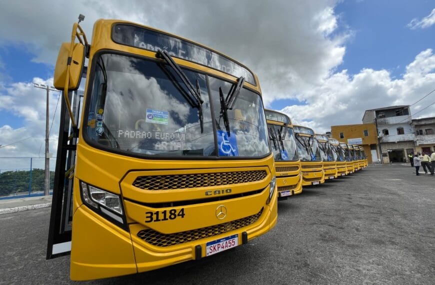 Salvador recebe 10 novos ônibus com ar-condicionado e tecnologia menos poluente