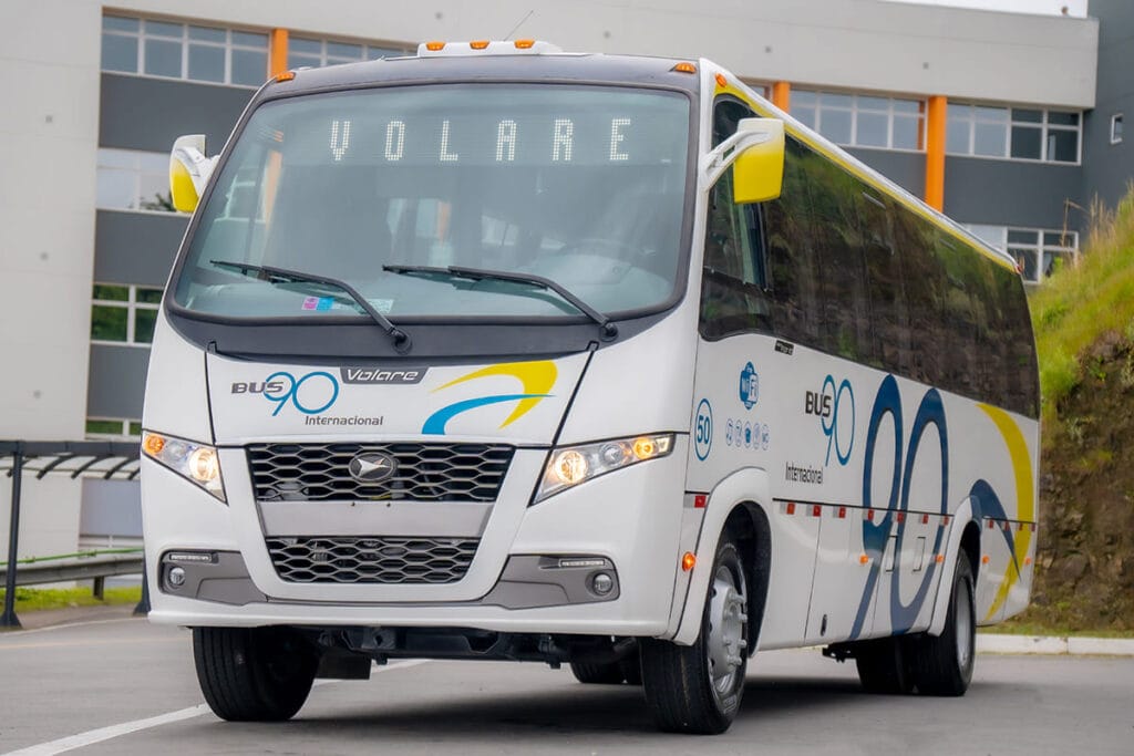 Volare entrega veículos novos para duas empresas do Uruguai 3 12032025 Volare Bus 90 5