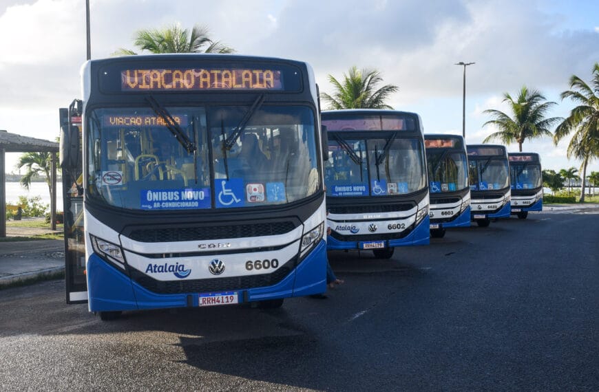 Aracaju recebe 10 novos ônibus equipados com tecnologia e conforto
