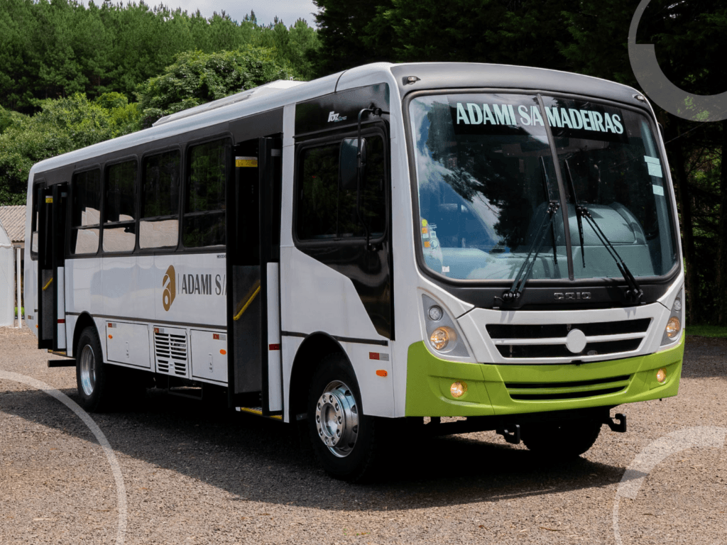Adami recebe ônibus Foz Super 2500 da Caio para transporte de colaboradores 4 Adami recebe ônibus Foz Super 2500 da Caio para transporte de colaboradores