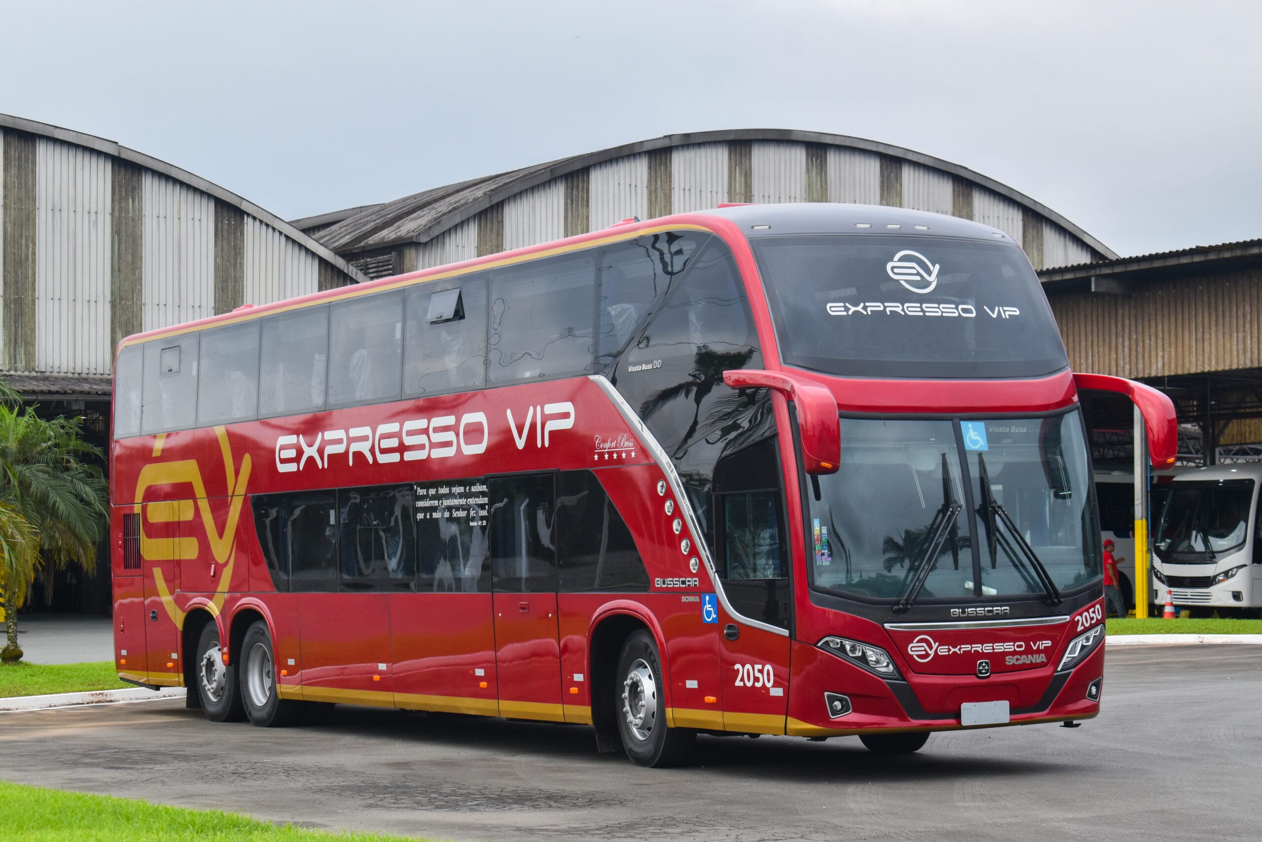 Vissta Buss DD da Busscar estreia em rodovias do Maranhão com mais conforto e tecnologia