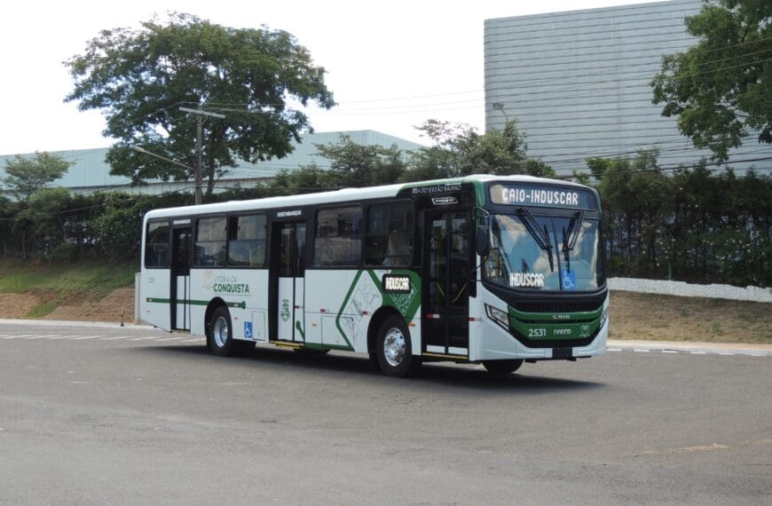 Viação Rosa amplia frota com novos ônibus Iveco