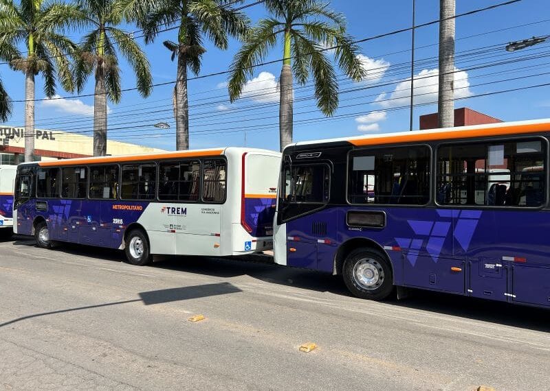 Governo de Minas entrega 64 novos ônibus para transporte público na Região Metropolitana de Belo Horizonte