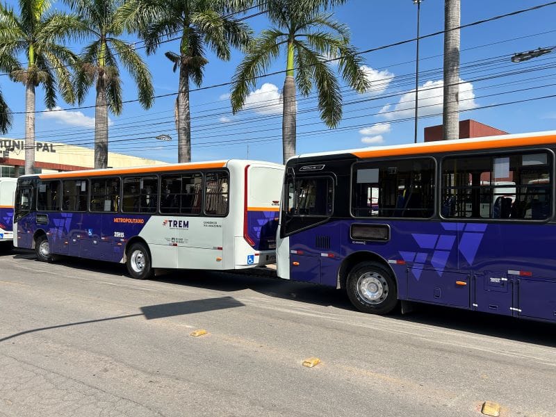 Governo de Minas entrega 64 novos ônibus para transporte público na Região Metropolitana de Belo Horizonte 8 entrega novos onibus metropolitanos ibirite foto seinfra divulgacao 01