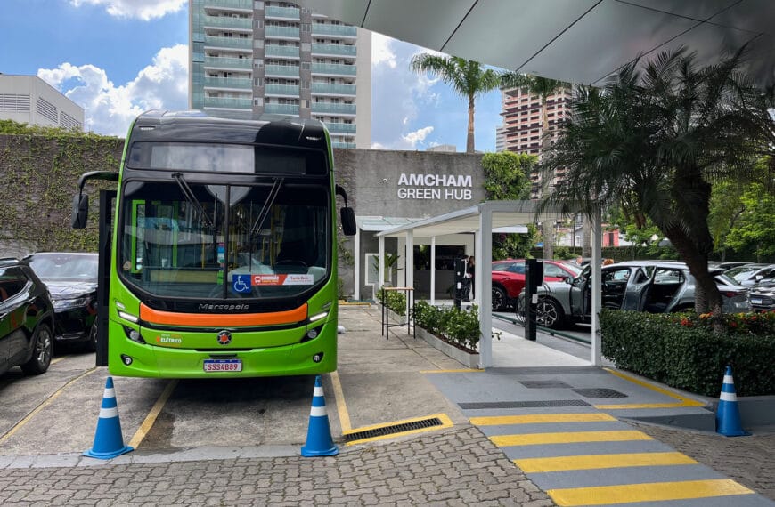 Empresas de mobilidade discutem desafios para metas climáticas em painel da Amcham Brasil