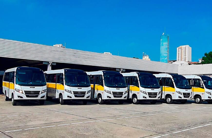 Volare entrega 35 micro-ônibus escolares para operadores do Estado de São Paulo