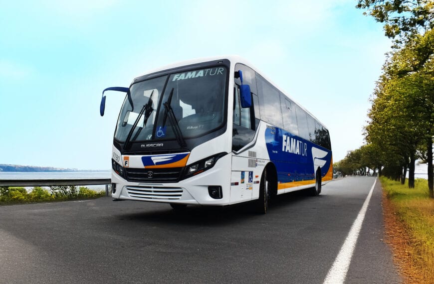 Busscar entrega modelo El Buss FT à Famatur e amplia atuação no interior paulista