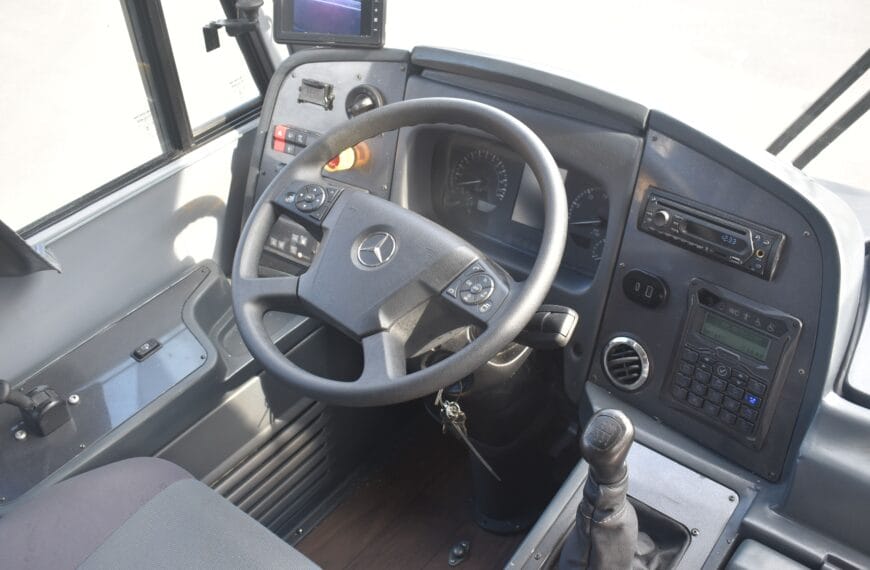 Grantour Turismo recebe seu 4º El Buss 340 na renovação de frota com a Busscar