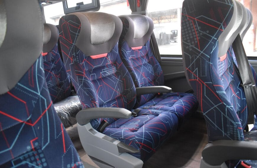 Grantour Turismo recebe seu 4º El Buss 340 na renovação de frota com a Busscar