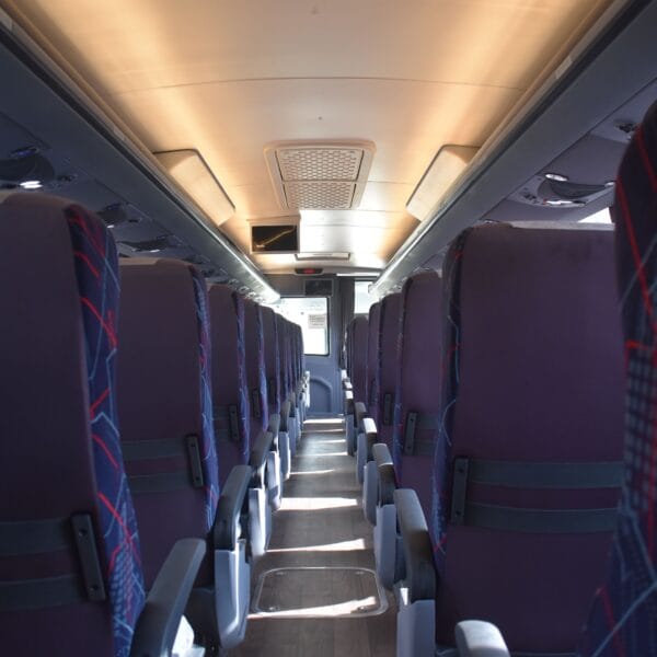 ANTT registra salto nas gratuidades no transporte interestadual e benefícios chegam a 8 milhões em 2025