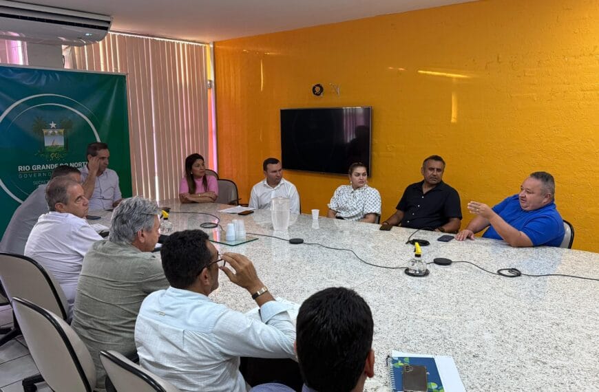 Governo do RN e prefeitos discutem isenção do diesel com contrapartida de ampliação no transporte da Grande Natal