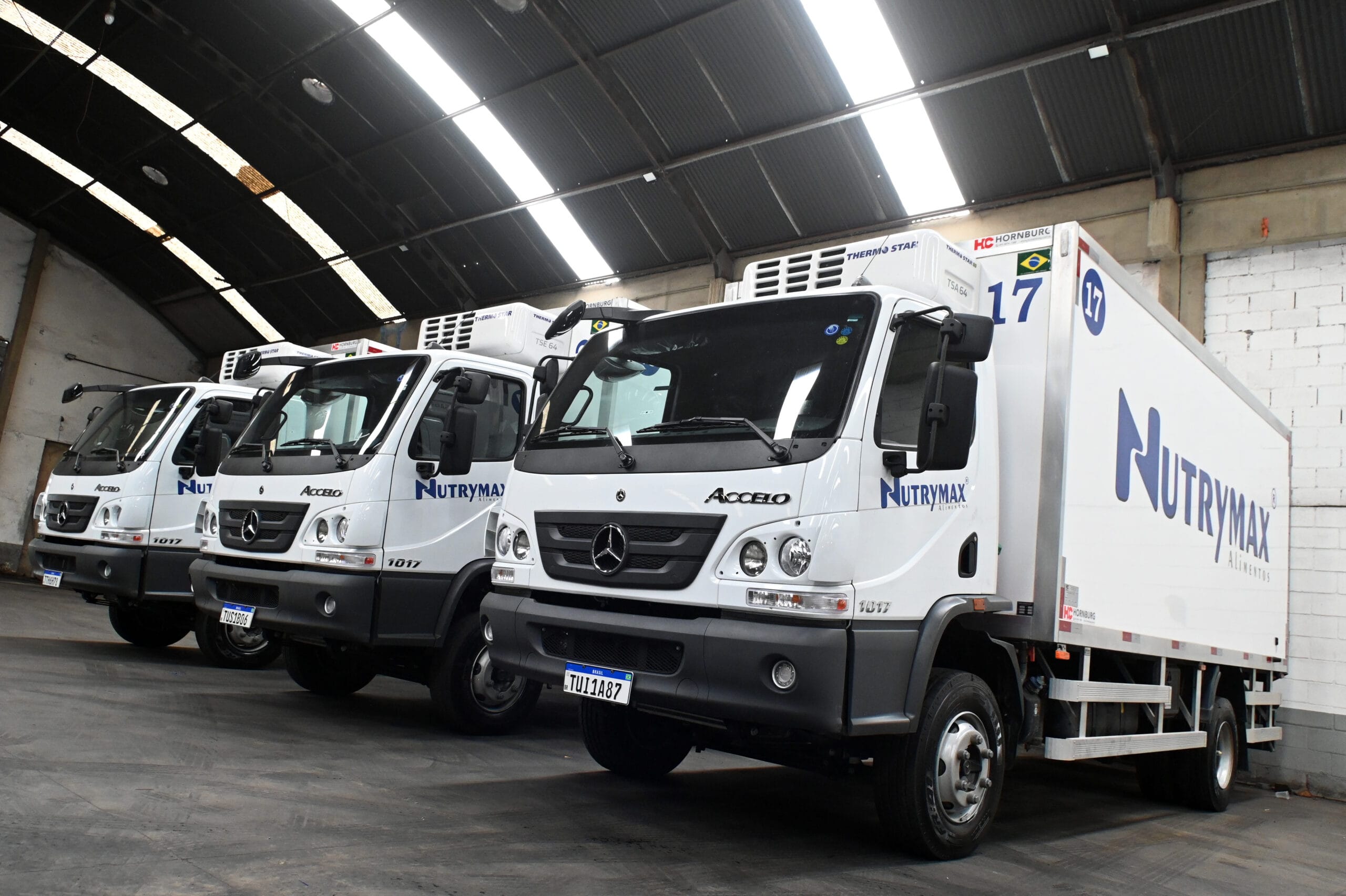Nutrymax renova frota com 100 caminhões Mercedes-Benz e reforça parceria de longa data com a marca