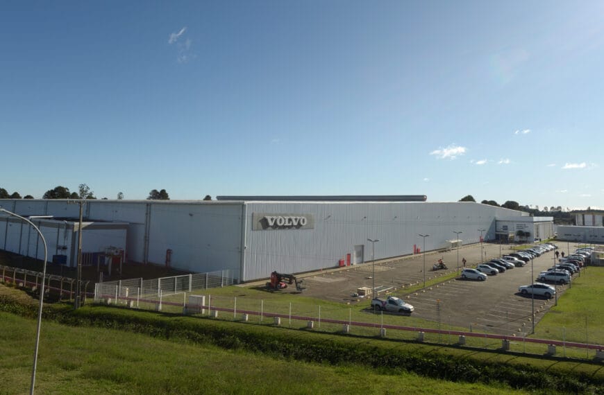 Volvo amplia centro logístico no Brasil e reforça distribuição de peças para América Latina