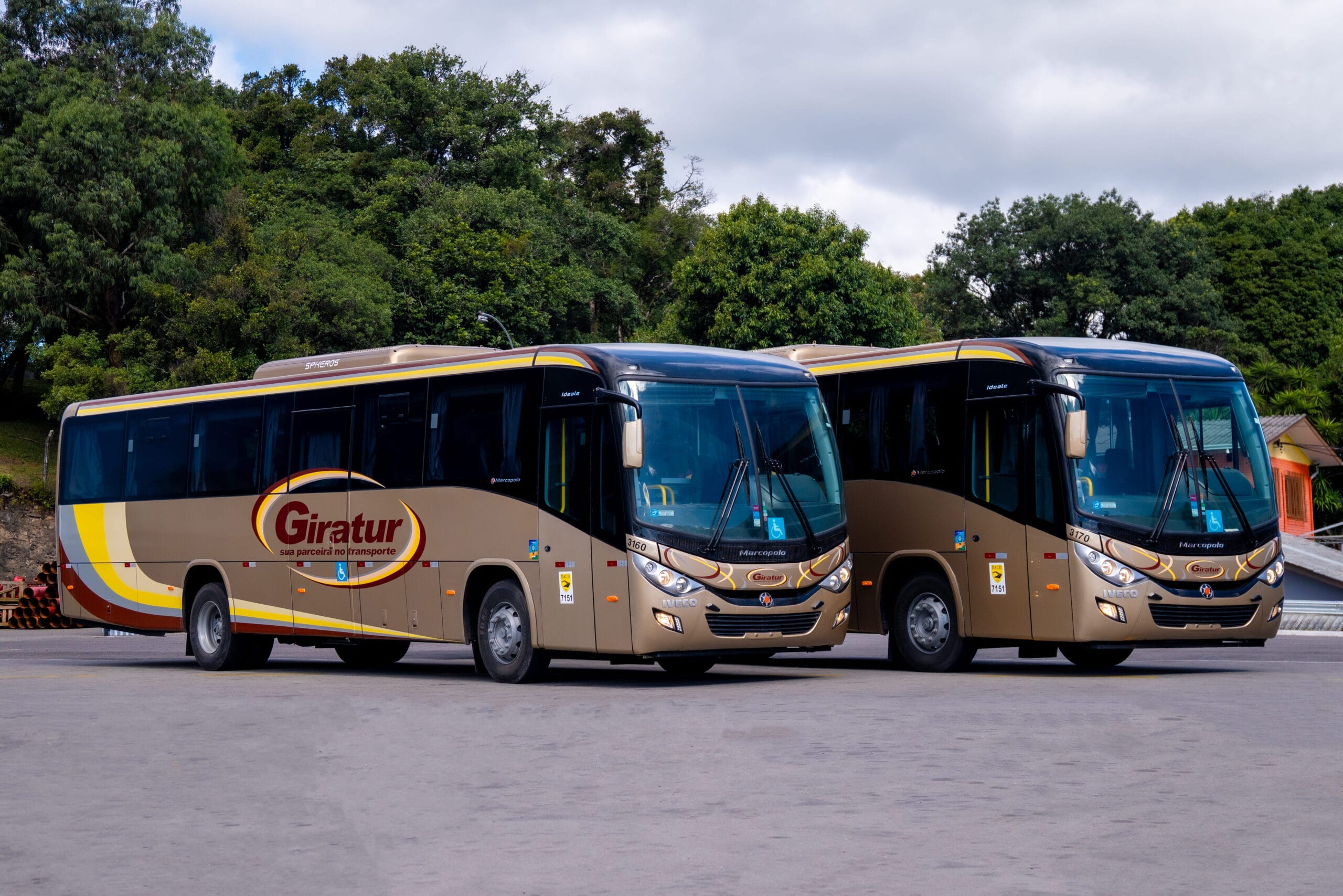Viação Giratur amplia frota com cinco novos ônibus Iveco
