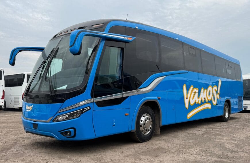 Empresa do Chile renova frota com ônibus novos entregues pela Busscar