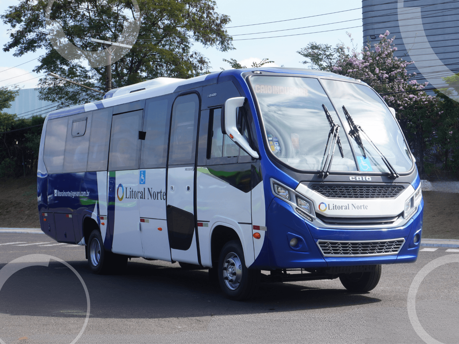 Realsi Serviços e Transportes adquire F2400 da Caio para fretamento na Bahia