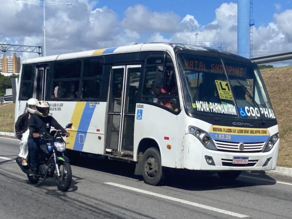 Nova denúncia expõe falta de acessibilidade e precariedade em alternativo de Nova Parnamirim