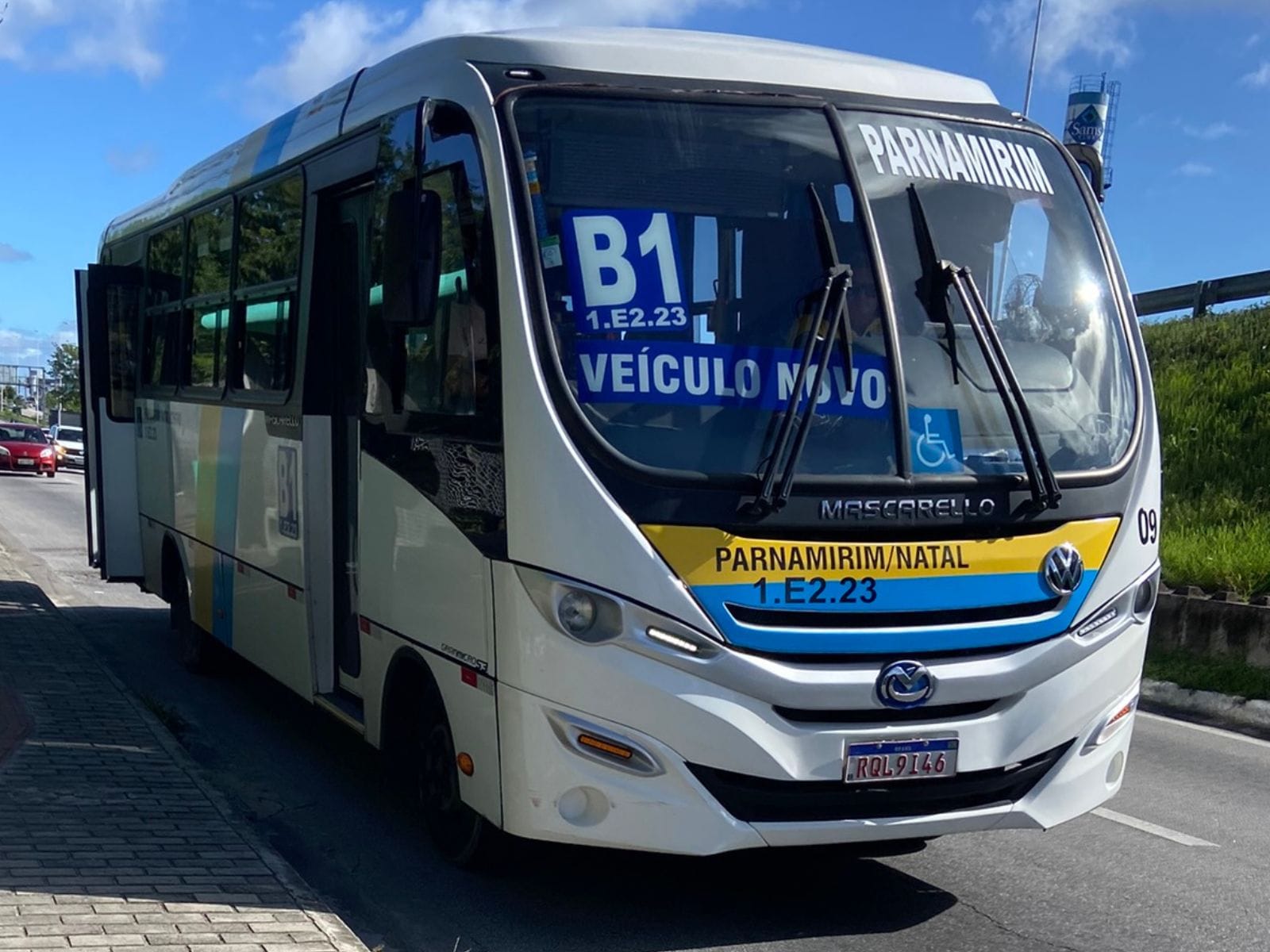 Veículo mais novo do transporte alternativo intermunicipal do RN tem falhas de acessibilidade