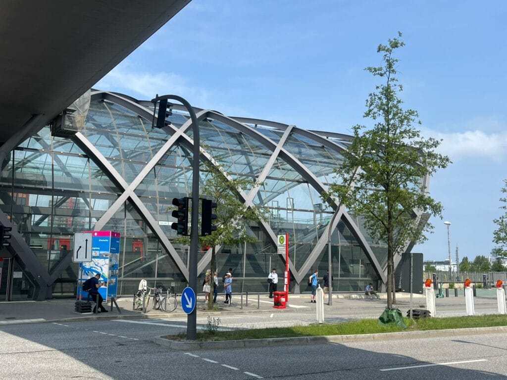 Hamburgo acelera transição para transporte público 100% elétrico até 2030 2 Hamburgo acelera transição para transporte público 100% elétrico até 2030