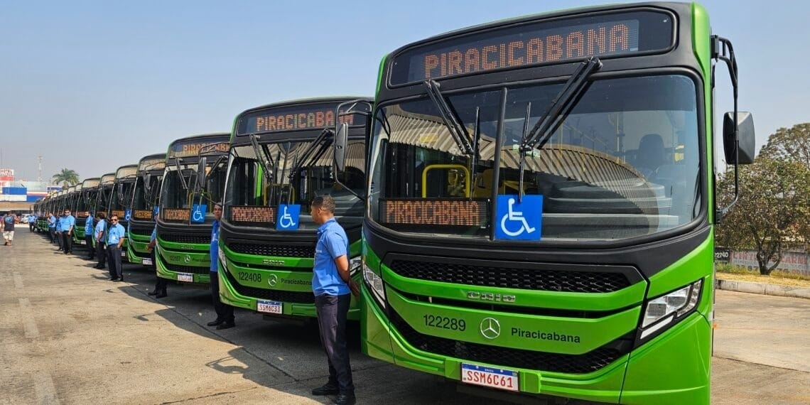 Mercedes-Benz vende 1.200 chassis de ônibus para o Grupo Comporte