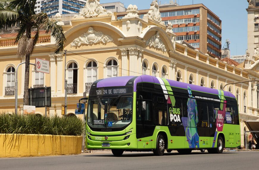 Marcopolo Attivi Integral completa um ano de operação em Porto Alegre
