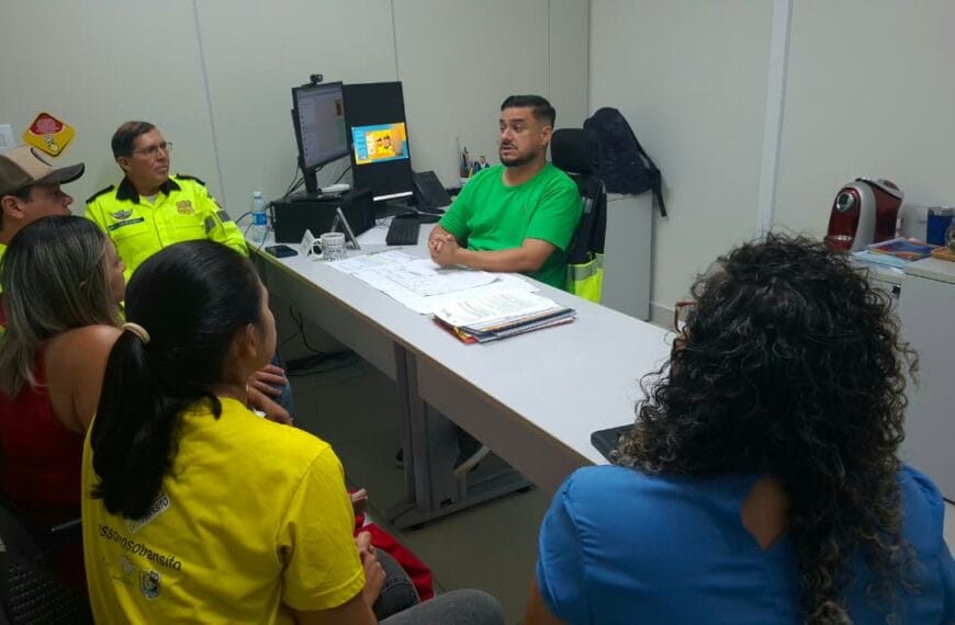 Prefeitura de Parnamirim deve lançar ação para fiscalizar transporte Interbairros após visita à STTU